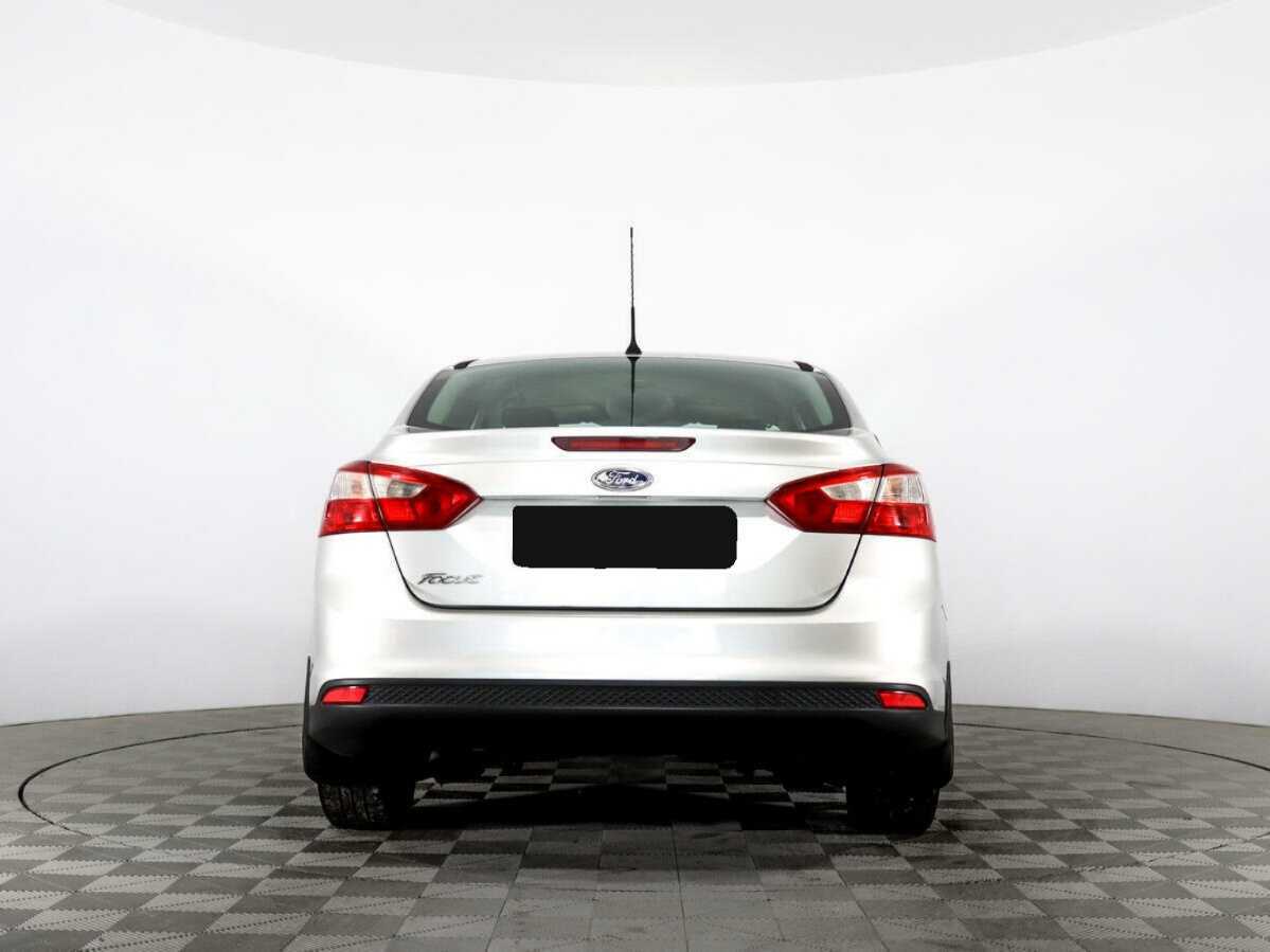 Ford Focus б/у, 2013, Механическая. Фото: #5
