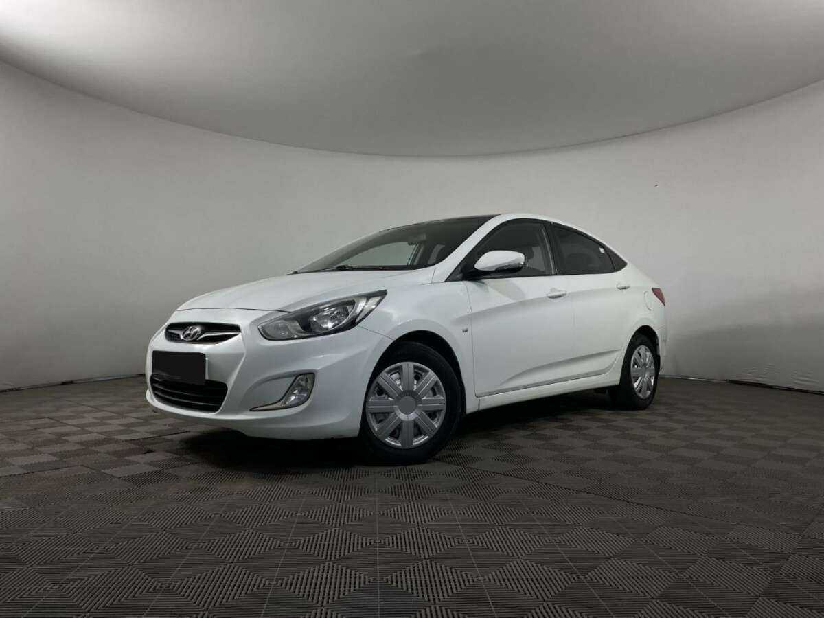 Hyundai Solaris б/у, 2012, Автоматическая. Посмотреть фото