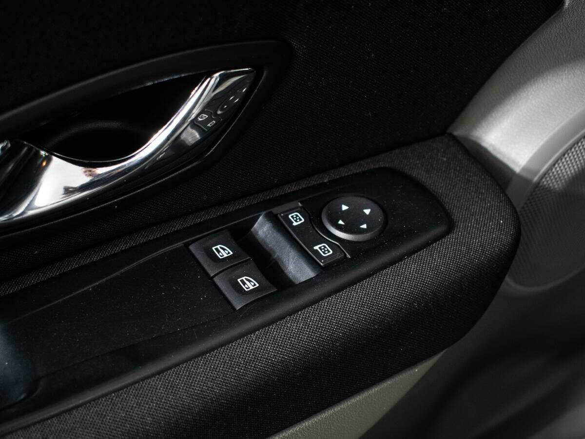 Renault Megane б/у, 2012, Механическая. Фото: #12