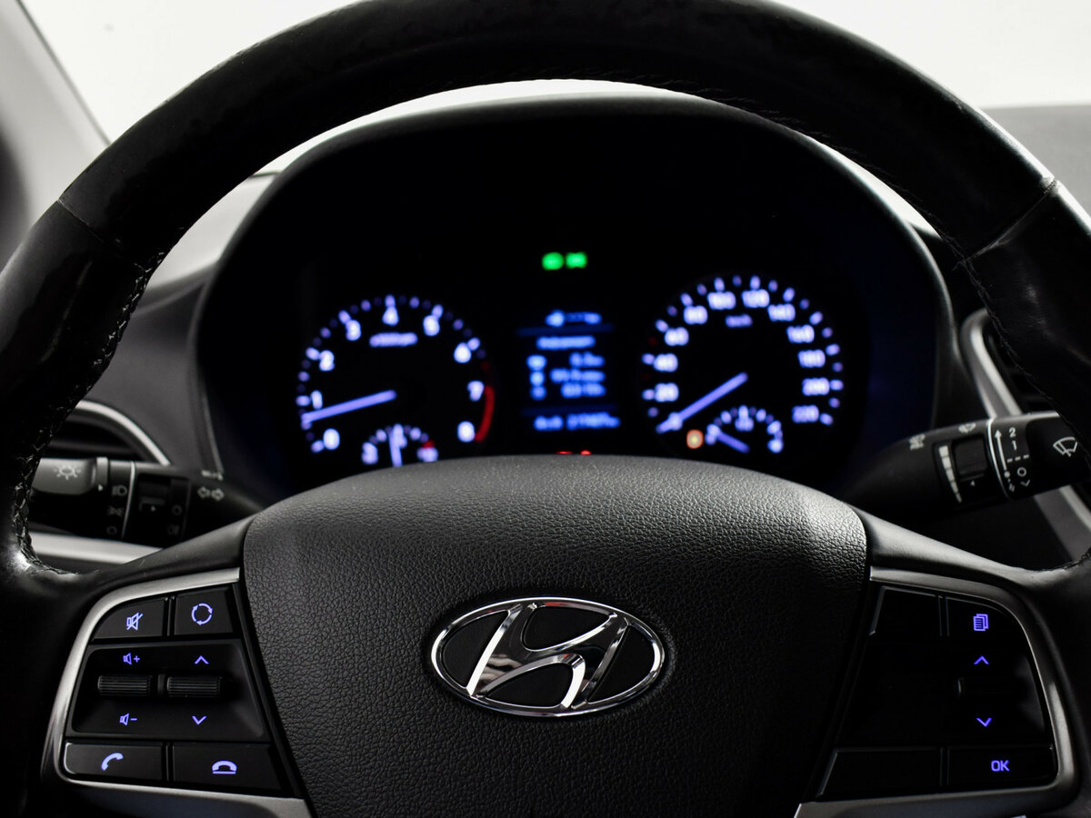 Hyundai Solaris б/у, 2018, Механическая. Фото: #13