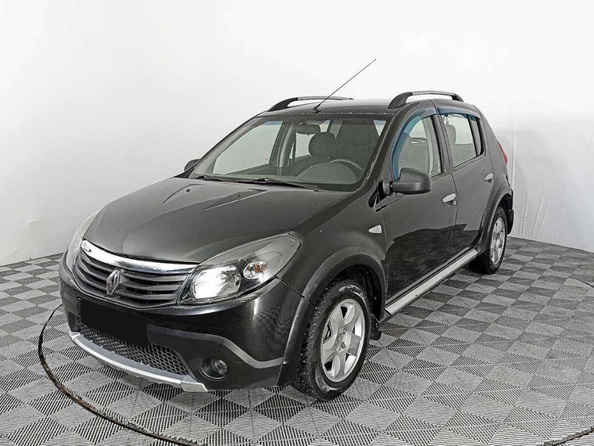 Renault Sandero б/у, 2013, Механическая. Фото: #0