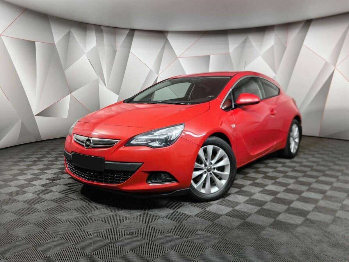 Opel Astra б/у, 2012, Механическая. Посмотреть фото
