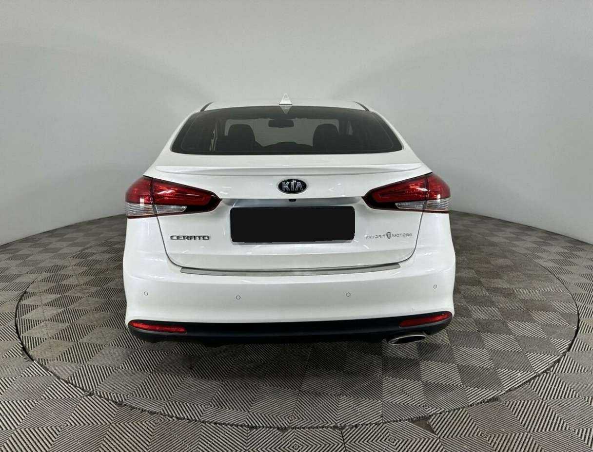 Kia Cerato б/у, 2018, Автоматическая. Фото: #2