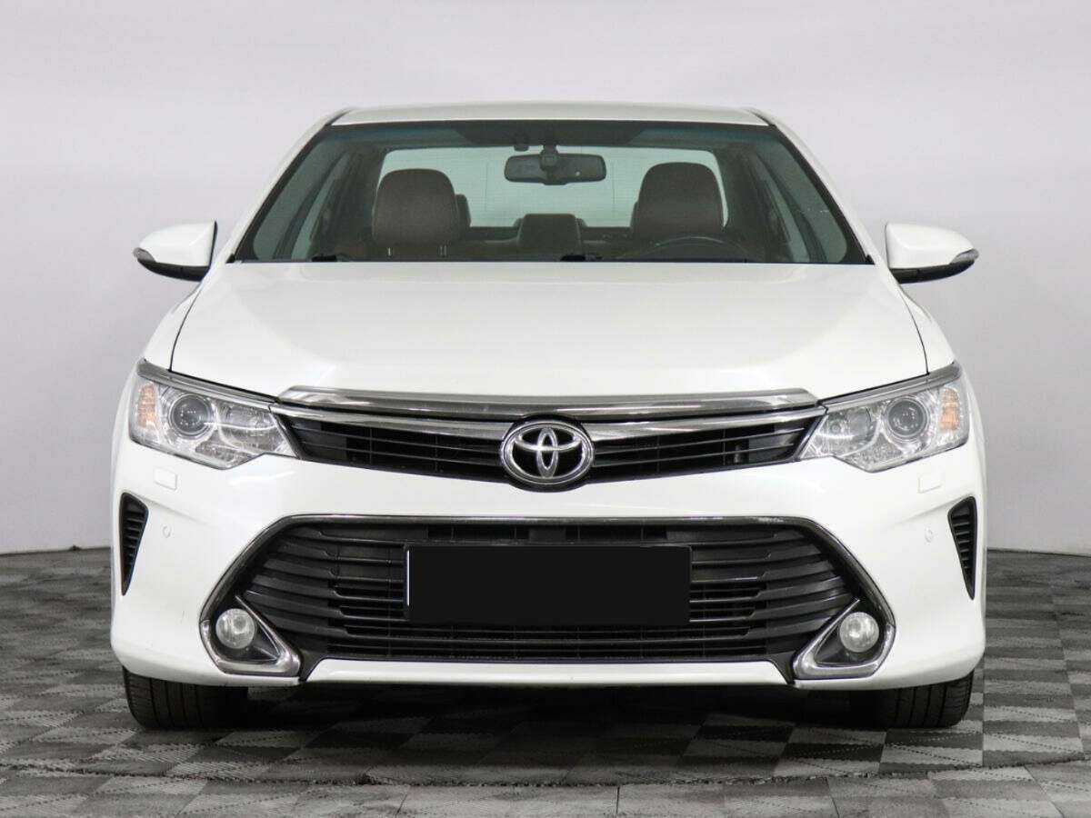Toyota Camry б/у, 2016, Автоматическая. Фото: #1