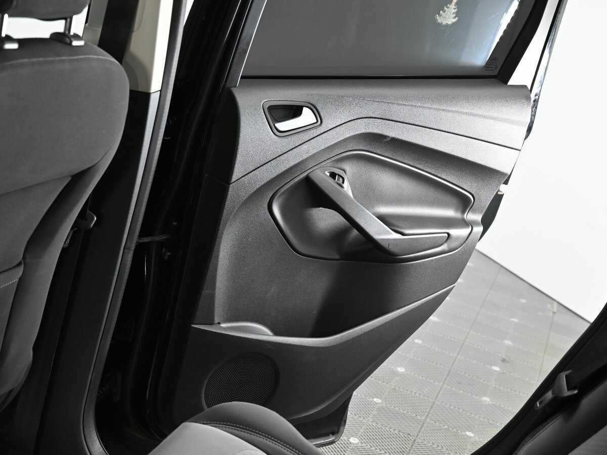 Ford Kuga б/у, 2017, Автоматическая. Фото: #14