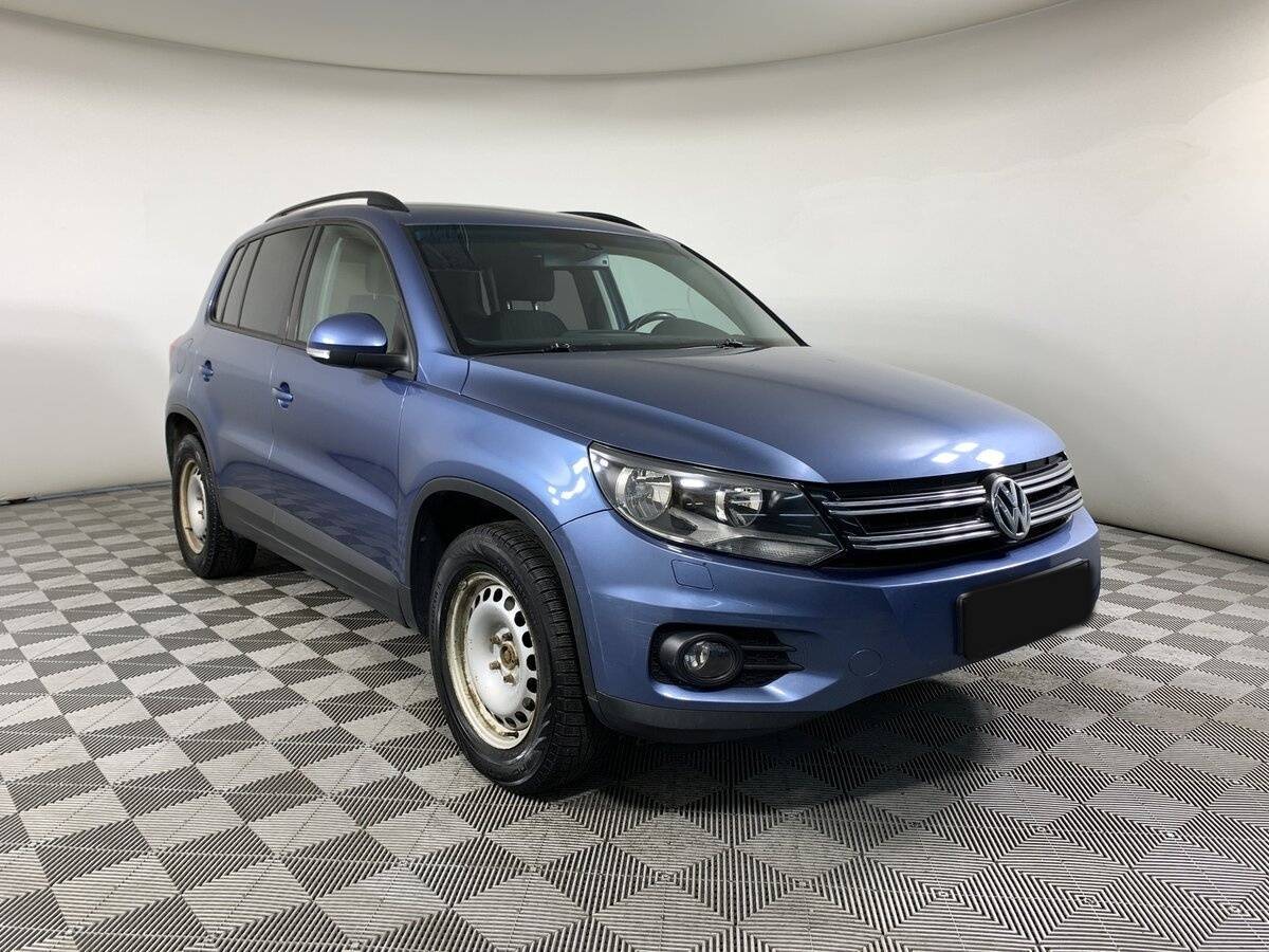 Volkswagen Tiguan б/у, 2012, Автоматическая. Фото: #2
