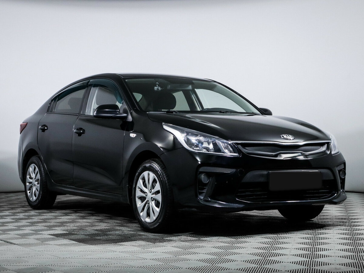 Kia Rio б/у, 2017, Автоматическая. Фото: #2