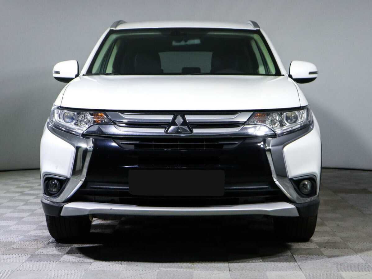 Mitsubishi Outlander б/у, 2016, Вариатор. Посмотреть фото