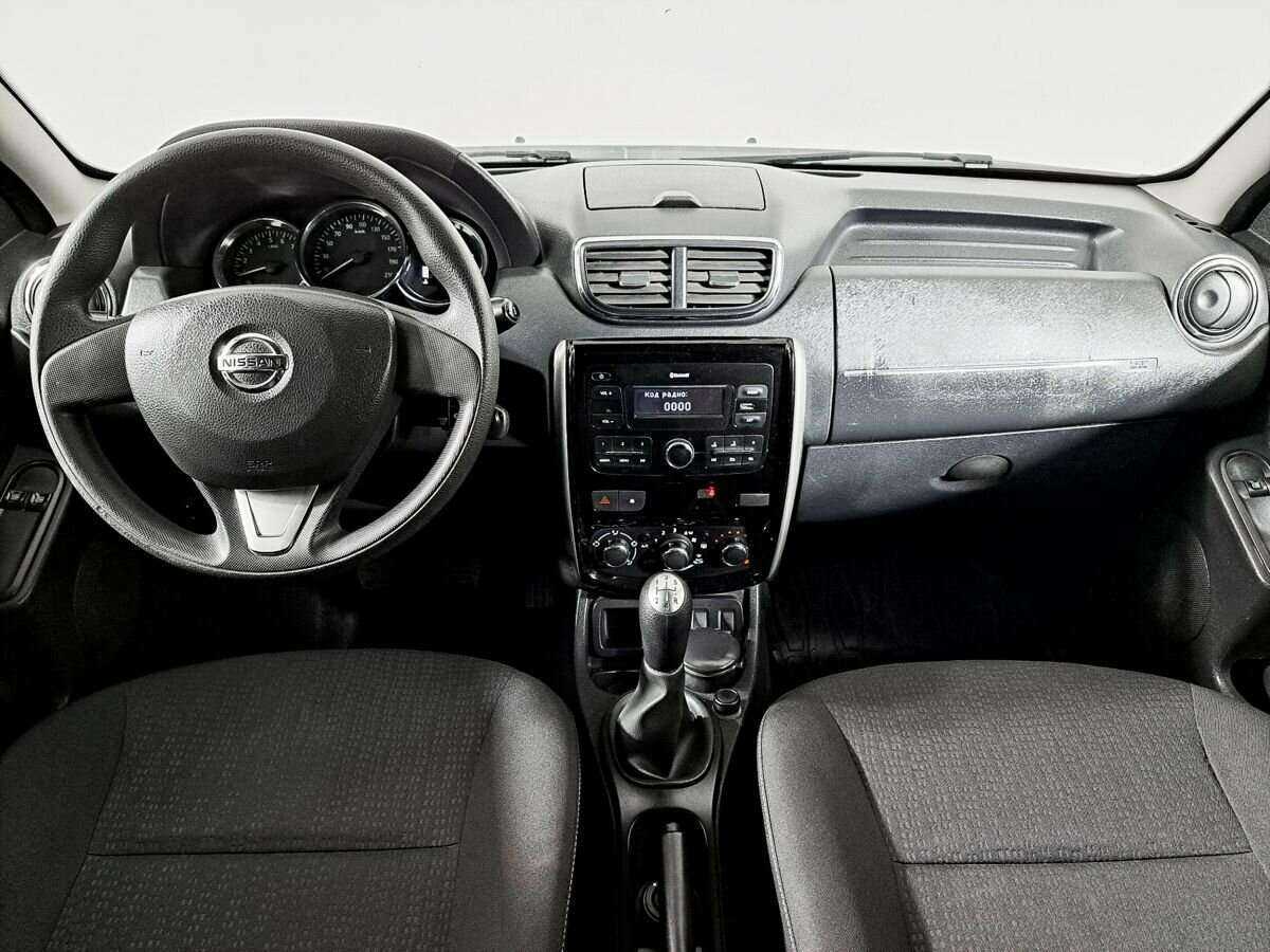 Nissan Terrano б/у, 2019, Механическая. Фото: #9