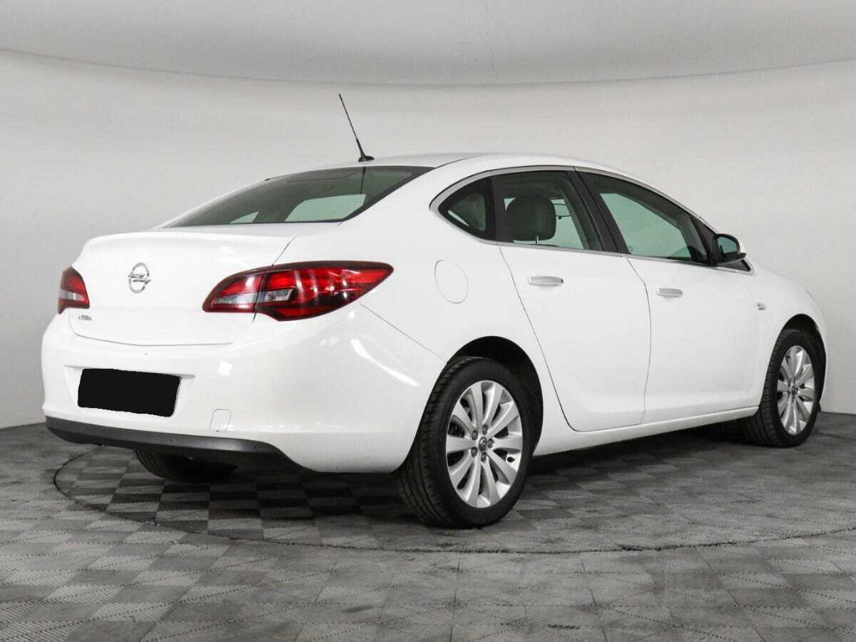 Opel Astra б/у, 2013, Автоматическая. Фото: #4