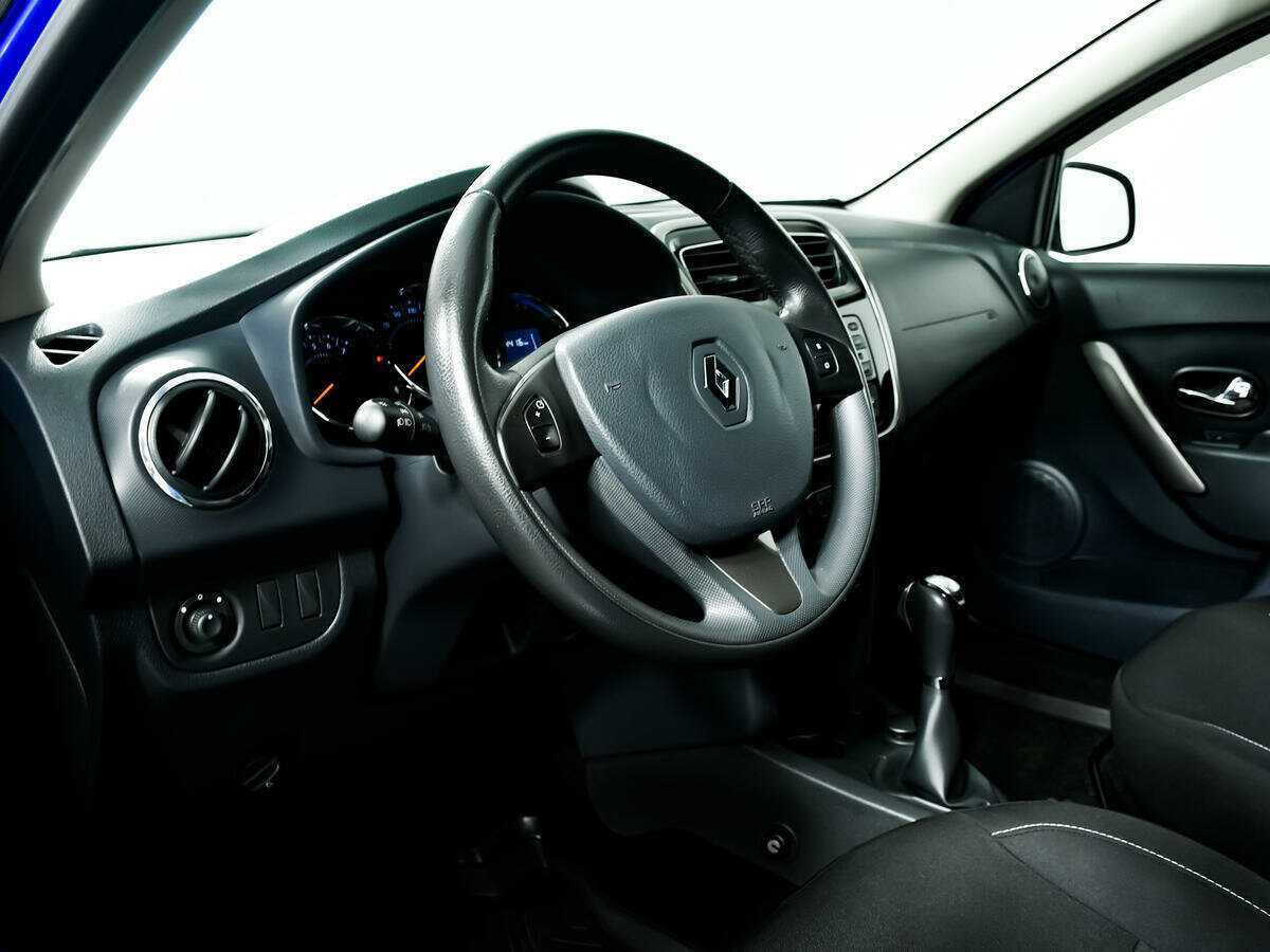 Renault Sandero б/у, 2016, Автоматическая. Фото: #12