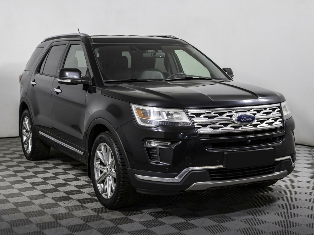 Ford Explorer б/у, 2018, Автоматическая. Фото: #2