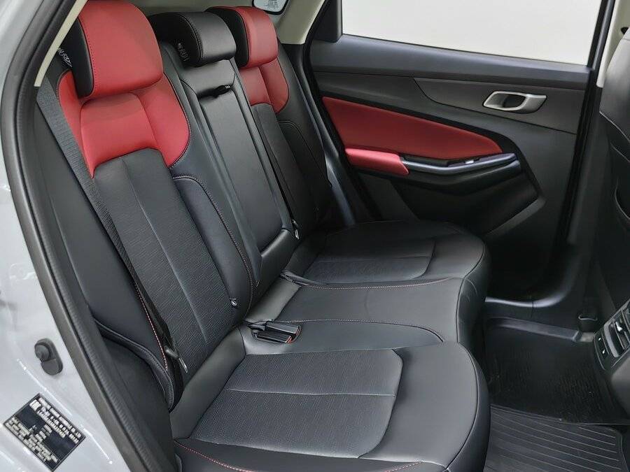 Changan UNI-S (CS55 Plus) б/у, 2024, Роботизированная. Фото: #8