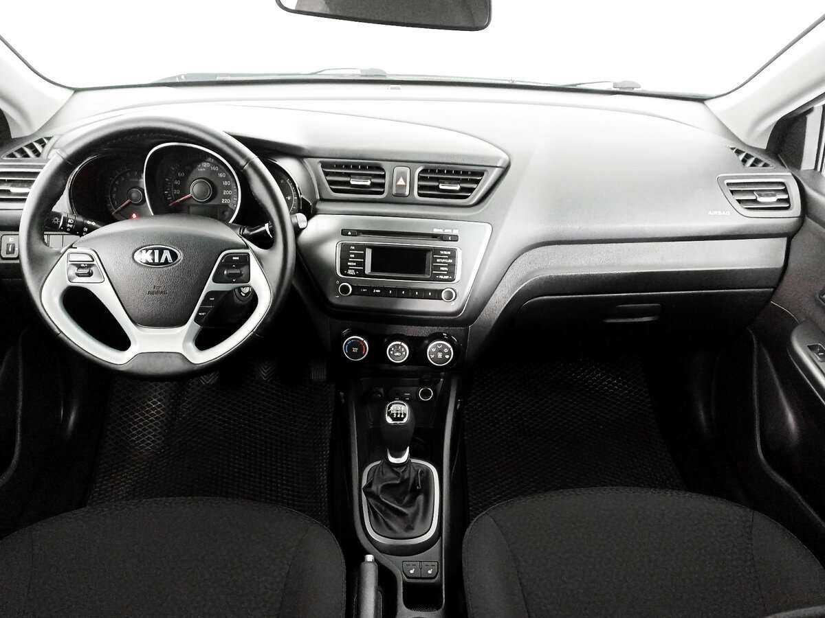 Kia Rio б/у, 2015, Механическая. Фото: #11