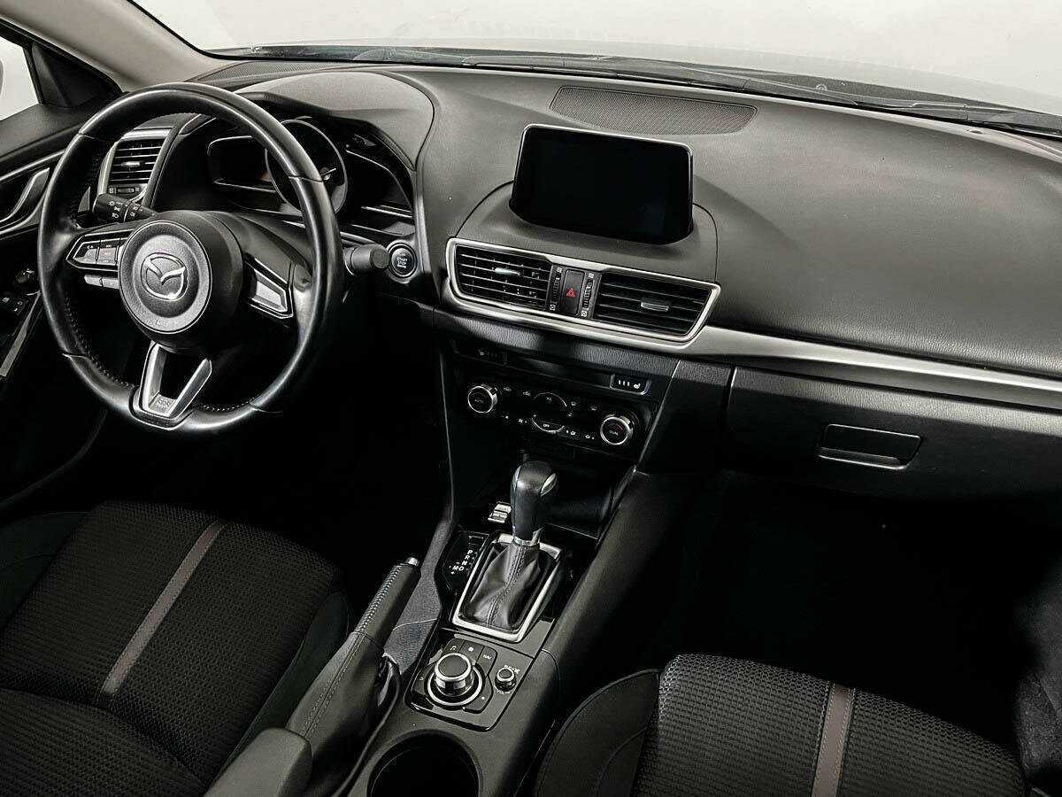 Mazda 3 б/у, 2017, Автоматическая. Фото: #8