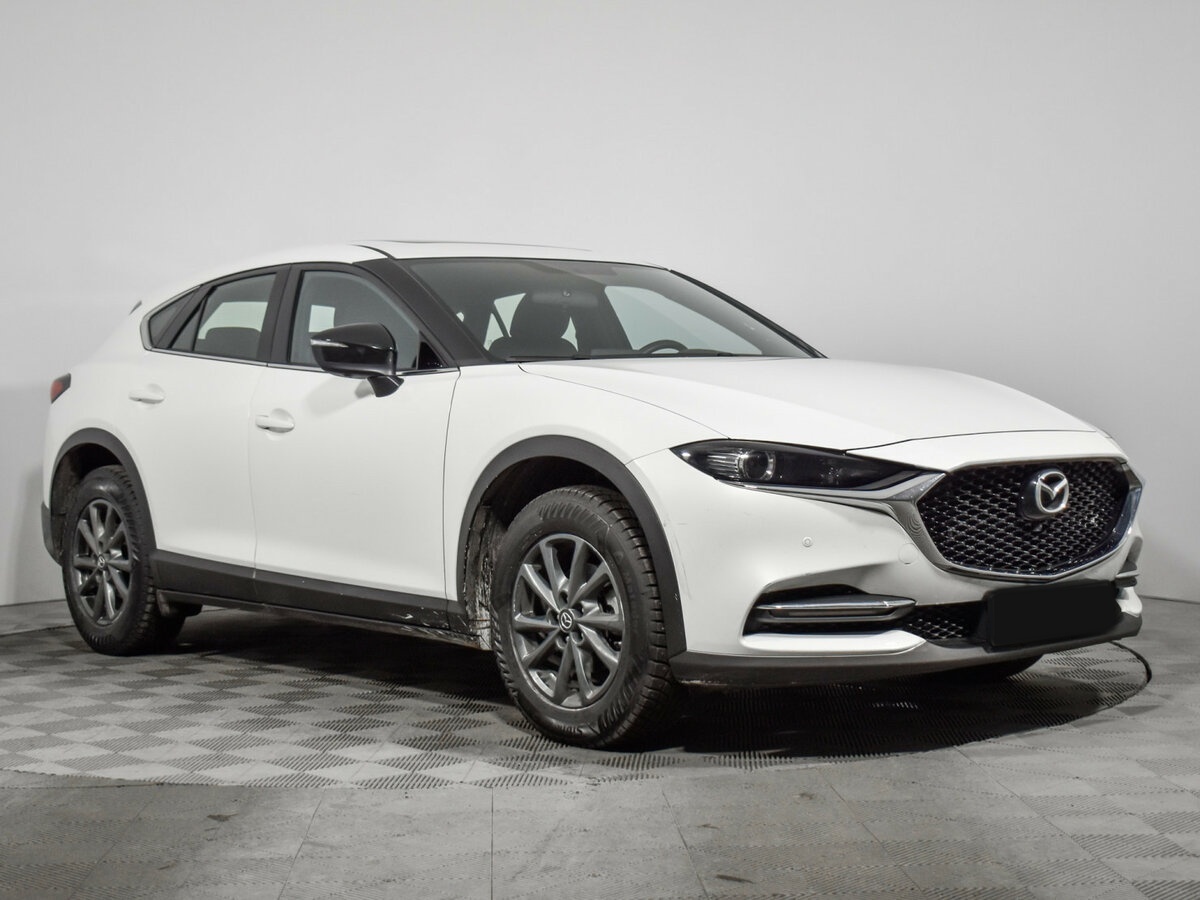 Mazda CX-4 б/у, 2022, Автоматическая. Фото: #2