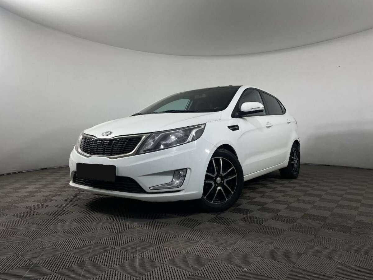 Kia Rio б/у, 2013, Механическая. Фото: #0