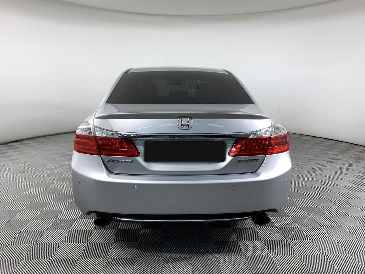 Honda Accord б/у, 2013, Автоматическая. Фото: #4