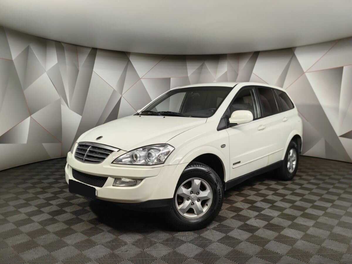 SsangYong Kyron б/у, 2014, Механическая. Посмотреть фото