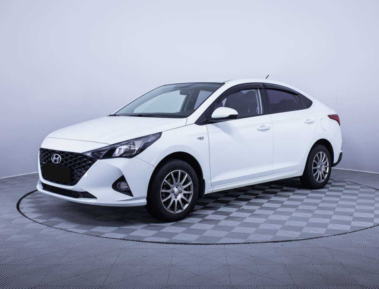Hyundai Solaris б/у, 2021, Механическая. Посмотреть фото