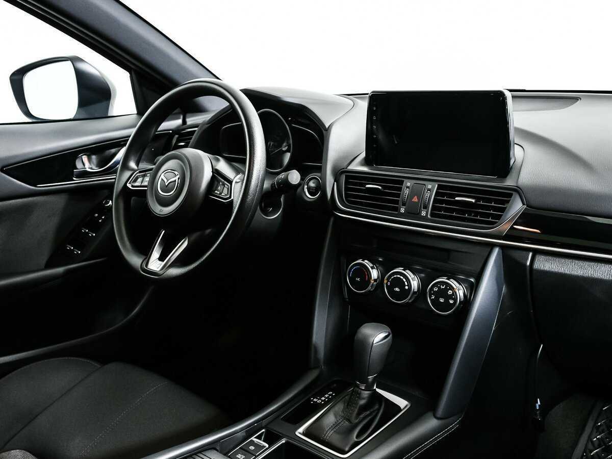 Mazda CX-4 б/у, 2022, Автоматическая. Фото: #8