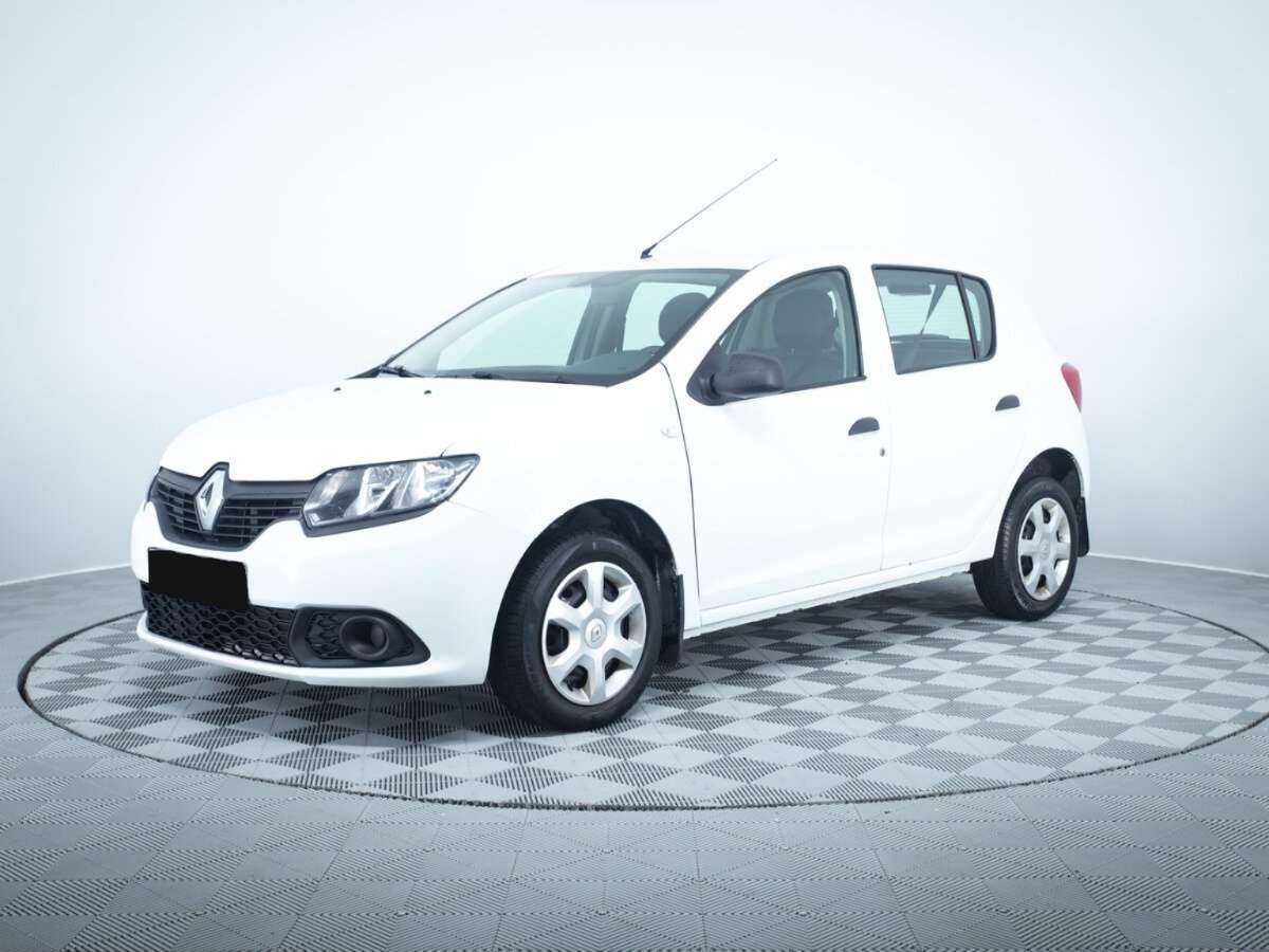 Renault Sandero б/у, 2017, Механическая. Посмотреть фото