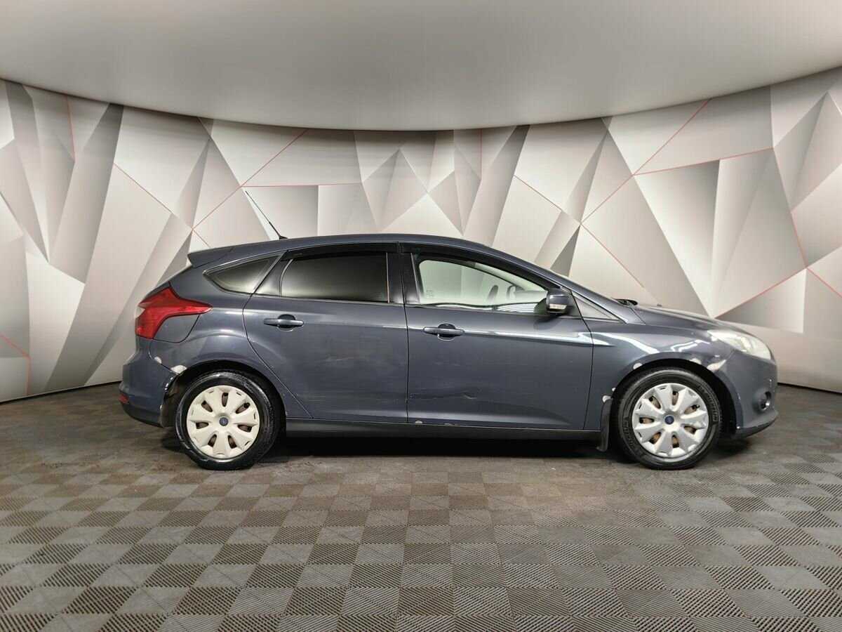 Ford Focus б/у, 2012, Механическая. Фото: #4