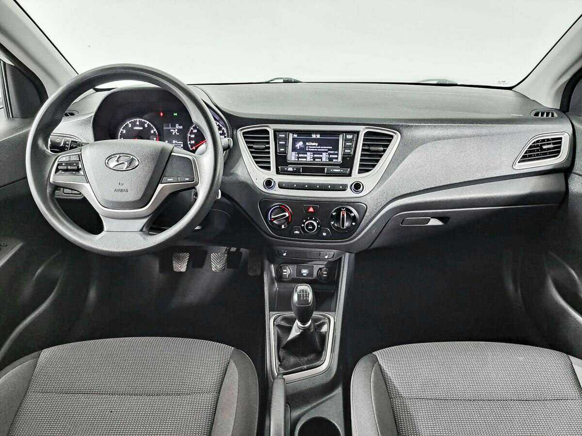 Hyundai Solaris б/у, 2019, Механическая. Фото: #10