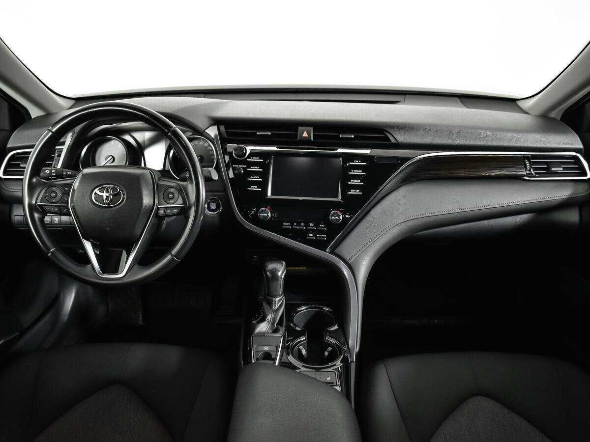Toyota Camry б/у, 2021, Автоматическая. Фото: #11