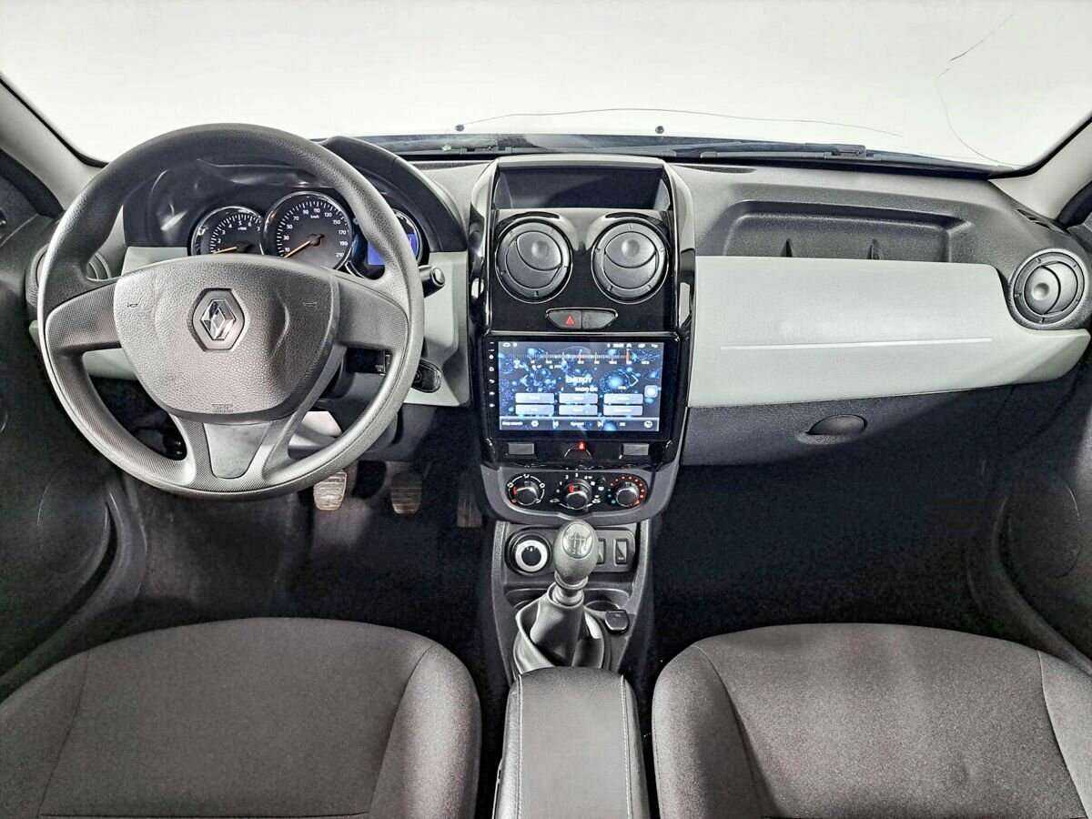 Renault Duster б/у, 2017, Механическая. Фото: #11