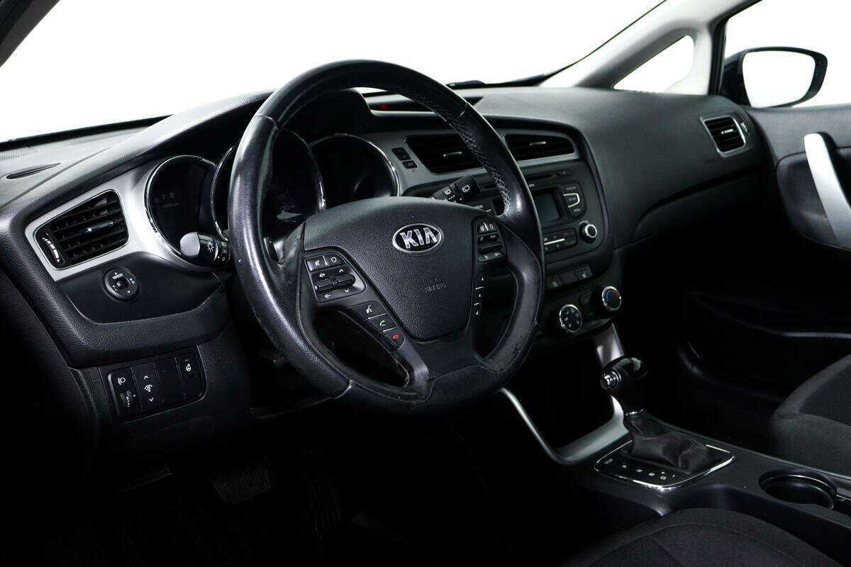 Kia Ceed б/у, 2014, Автоматическая. Фото: #12