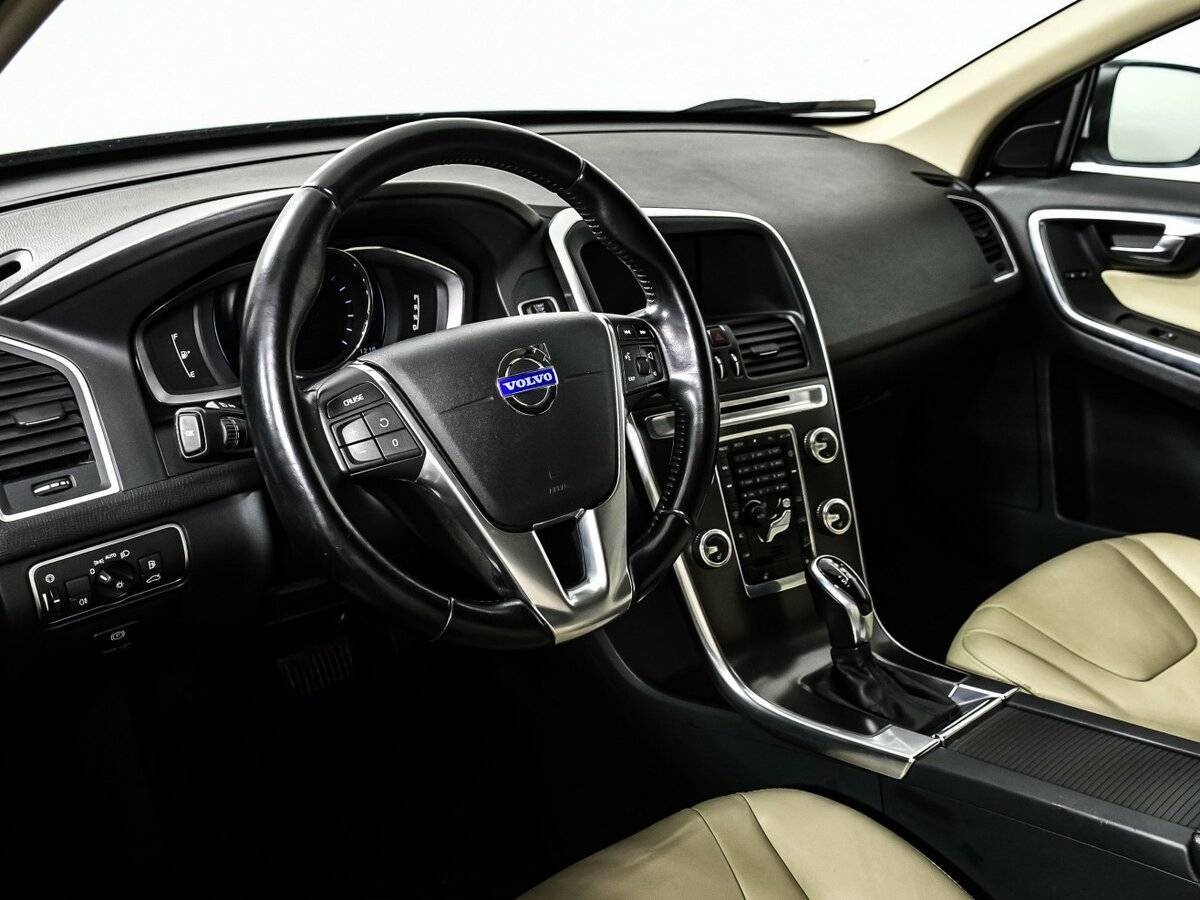 Volvo XC60 б/у, 2014, Автоматическая. Фото: #12