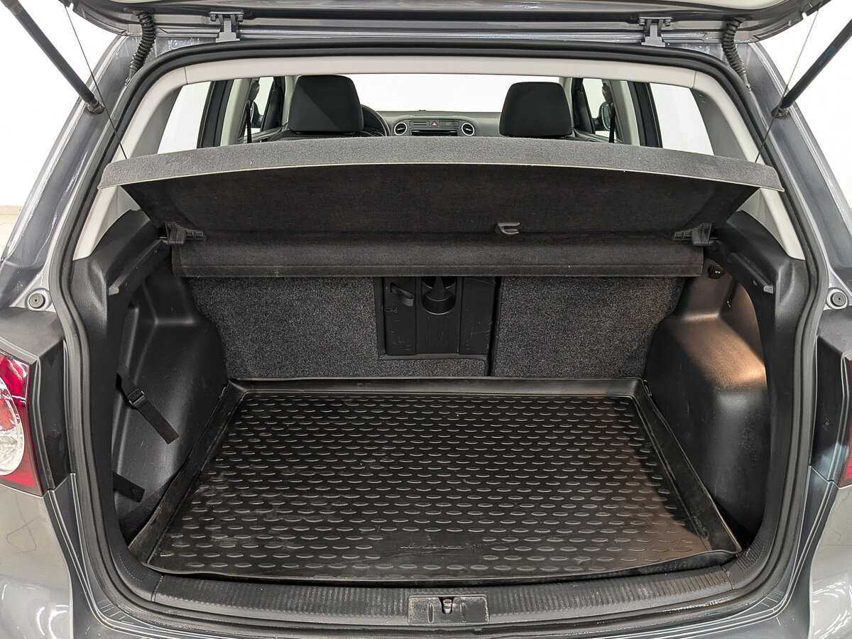 Volkswagen Golf Plus б/у, 2012, Механическая. Фото: #9