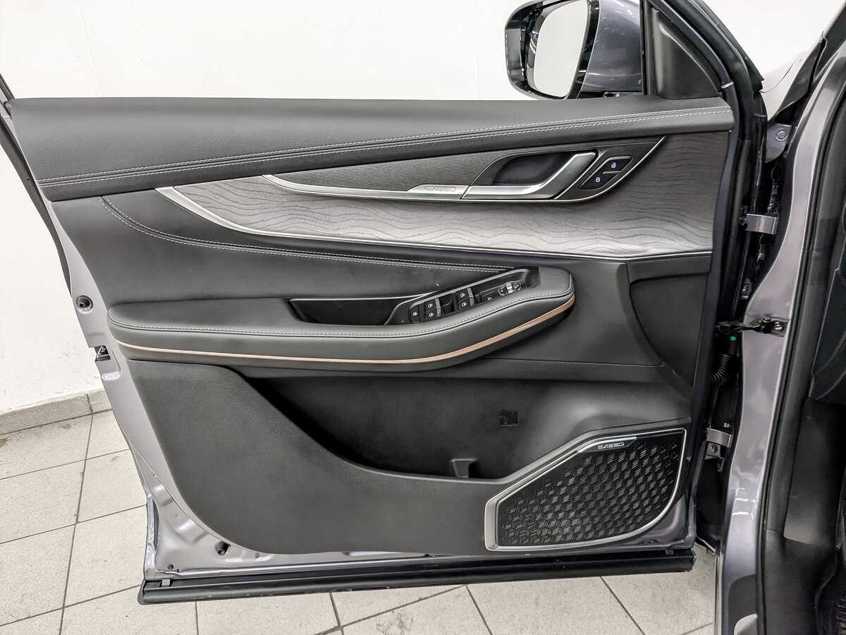 EXEED LX б/у, 2023, Роботизированная. Фото: #16