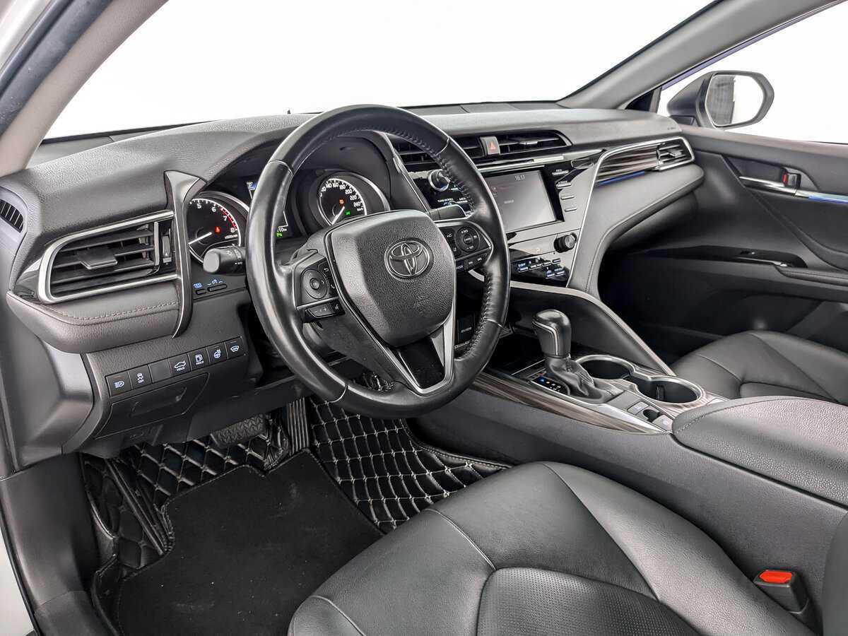 Toyota Camry б/у, 2021, Автоматическая. Фото: #13