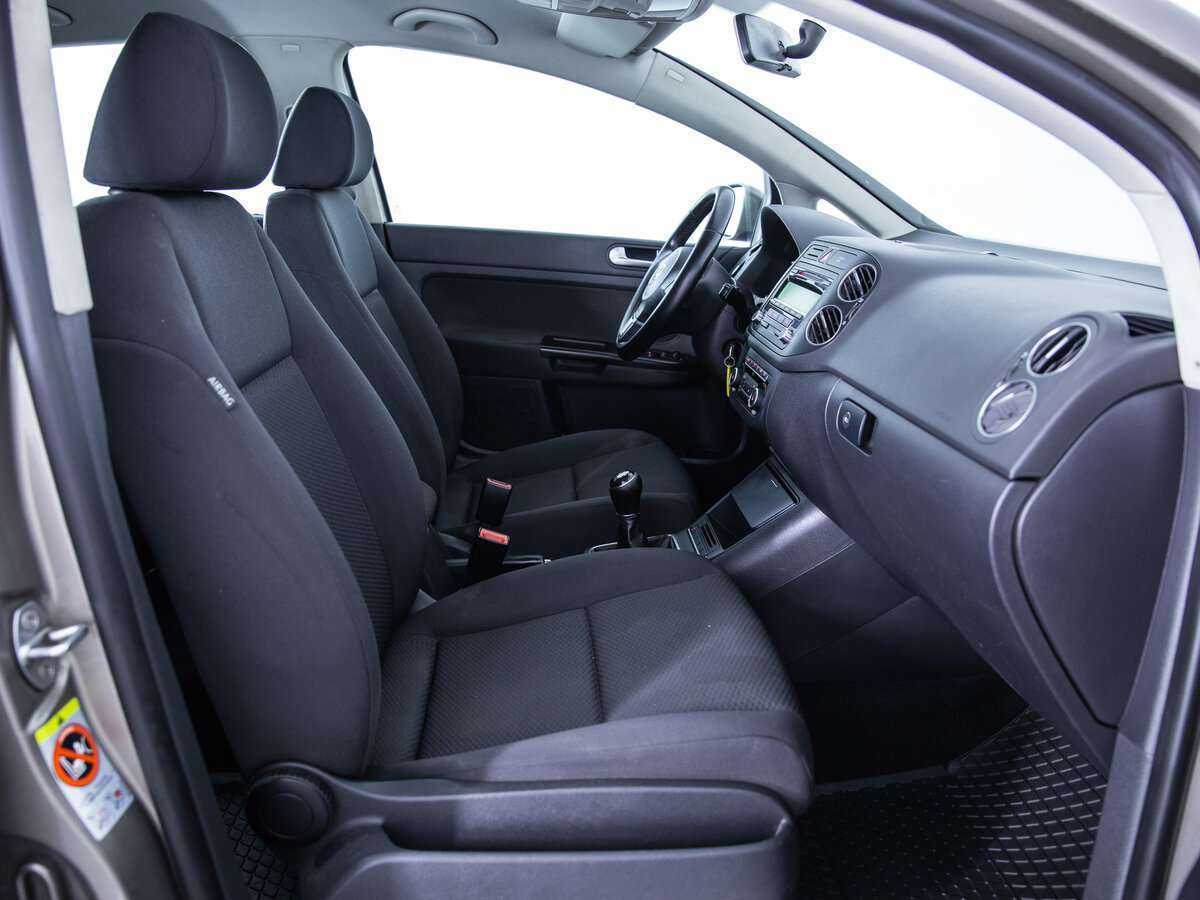 Volkswagen Golf Plus б/у, 2012, Механическая. Фото: #9