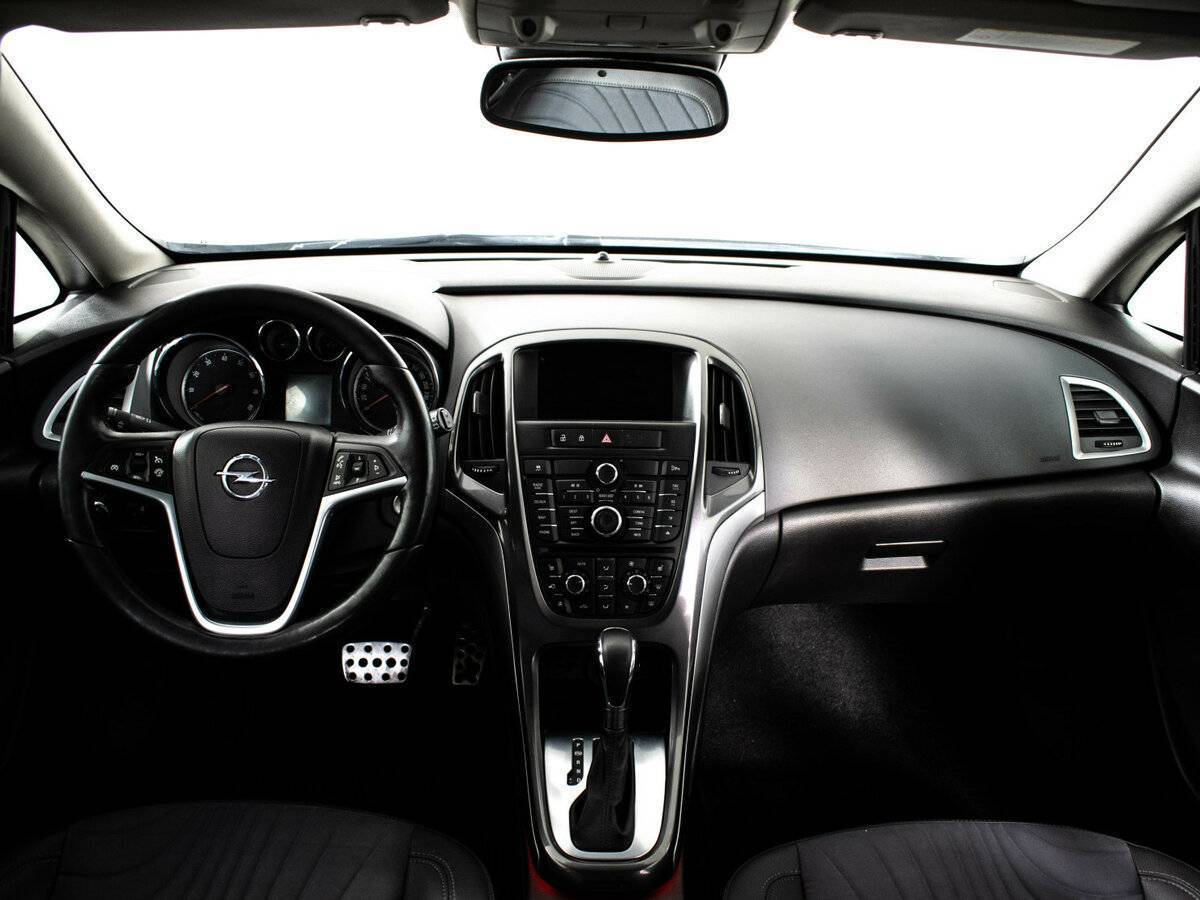 Opel Astra б/у, 2013, Автоматическая. Фото: #8