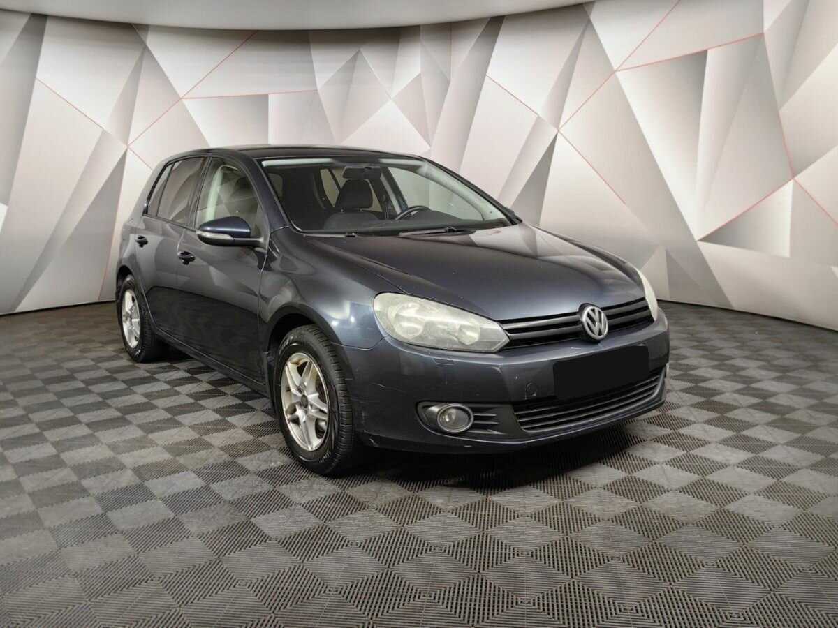 Volkswagen Golf б/у, 2012, Механическая. Фото: #2