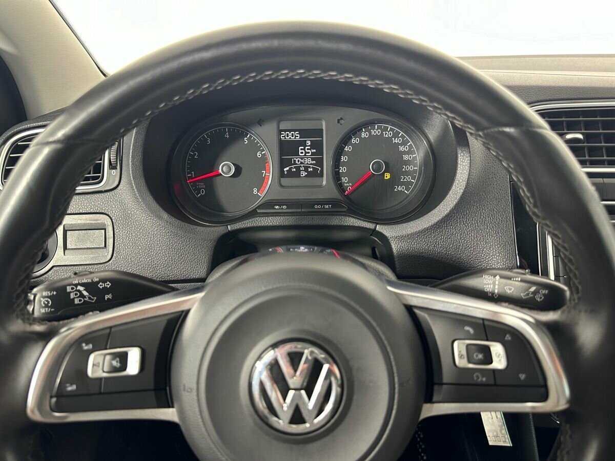 Volkswagen Polo б/у, 2018, Механическая. Фото: #10