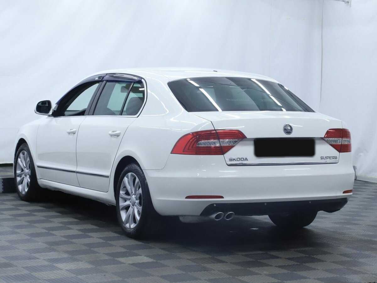 Skoda Superb б/у, 2013, Автоматическая. Фото: #3