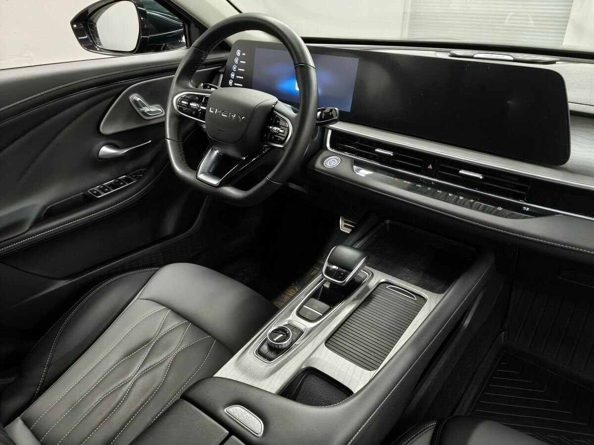 Chery Arrizo 8 б/у, 2024, Роботизированная. Фото: #9