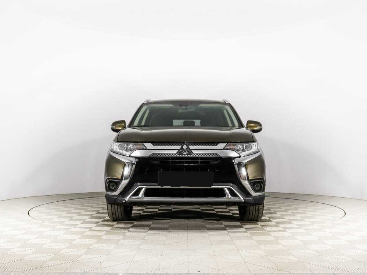 Mitsubishi Outlander б/у, 2020, Вариатор. Фото: #1