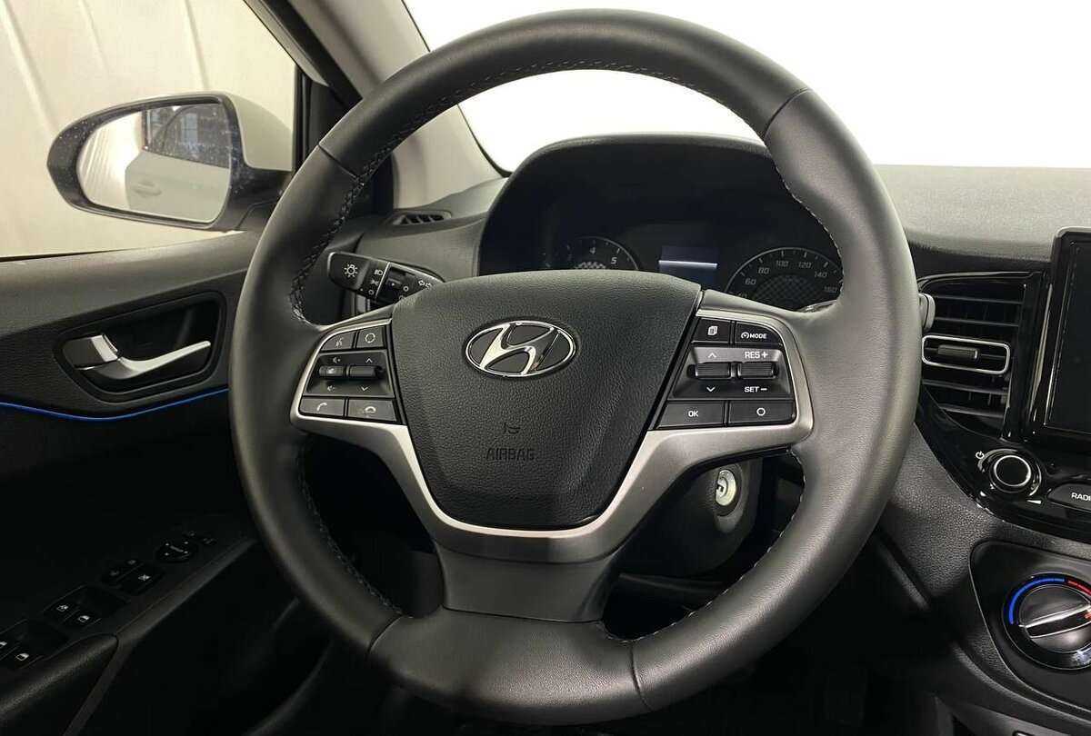 Hyundai Solaris б/у, 2021, Автоматическая. Фото: #8