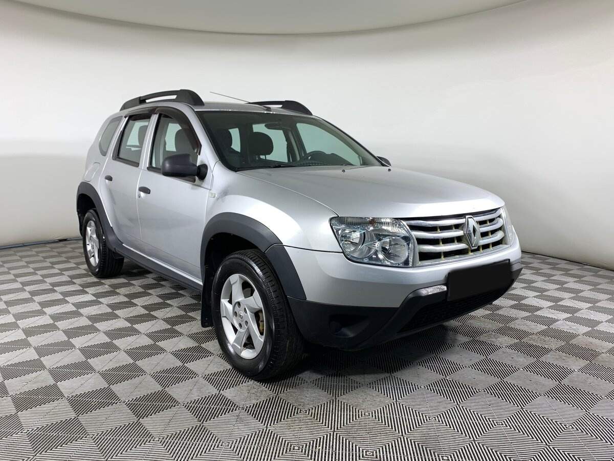 Renault Duster б/у, 2013, Автоматическая. Фото: #2