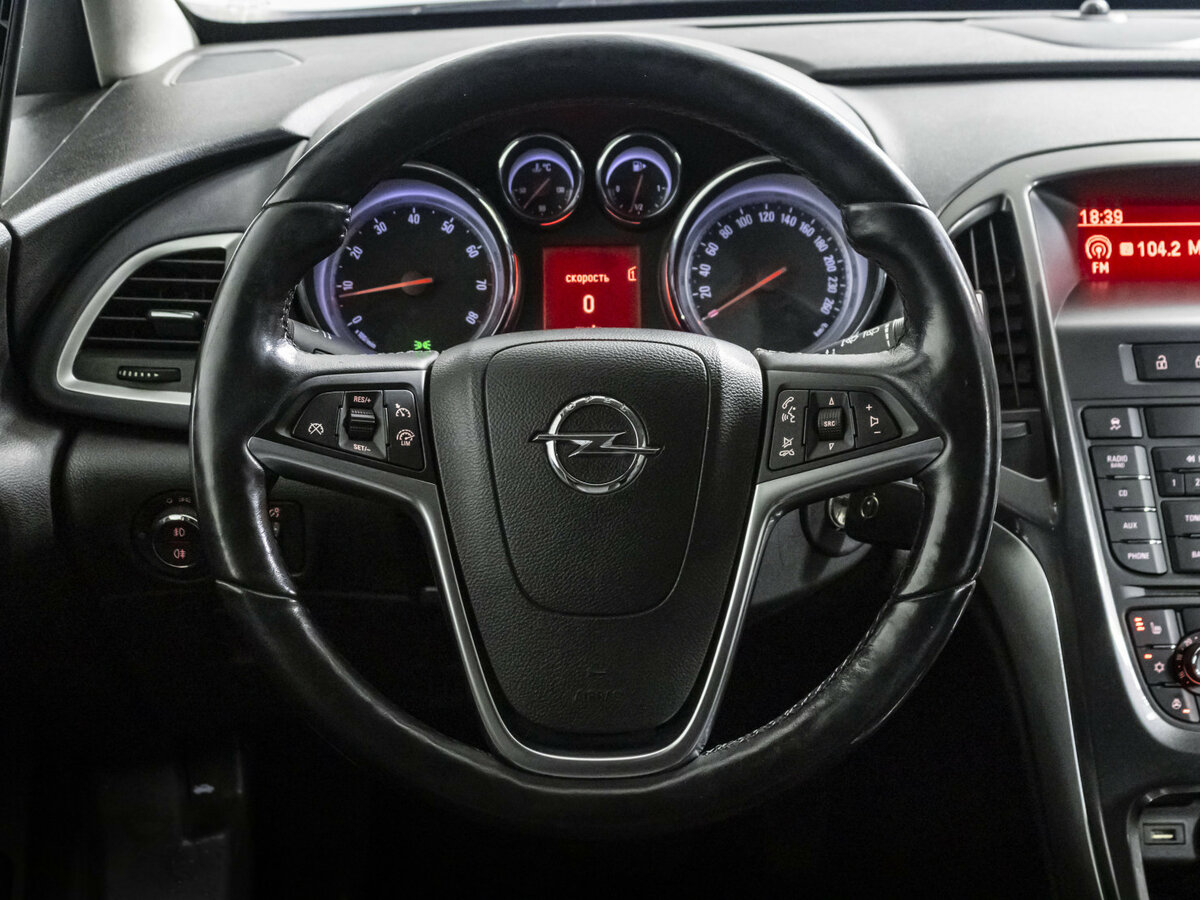 Opel Astra б/у, 2013, Автоматическая. Фото: #10