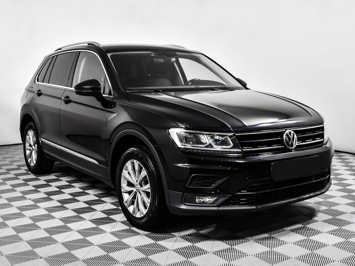 Volkswagen Tiguan б/у, 2017, Роботизированная. Фото: #2
