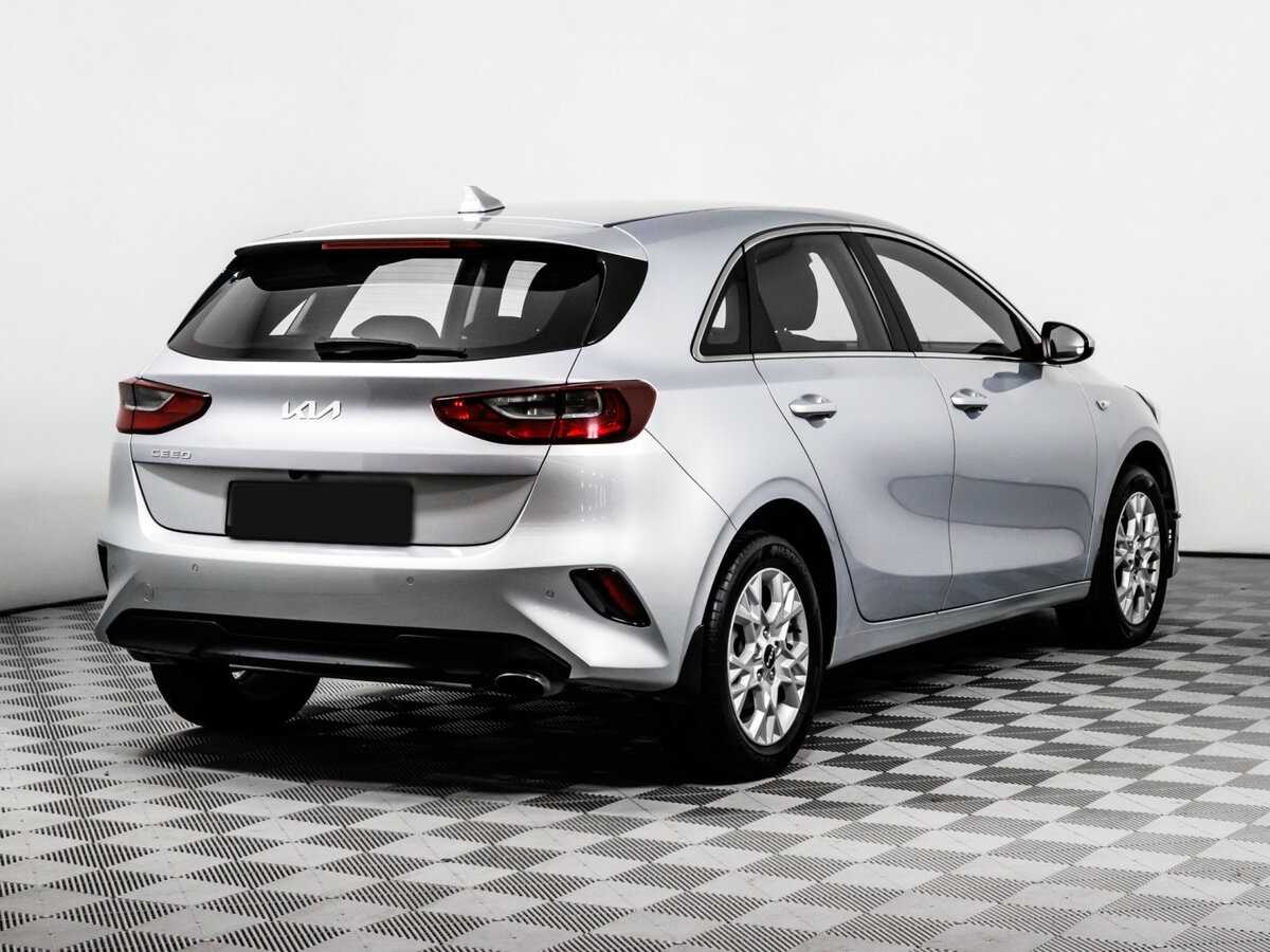 Kia Ceed б/у, 2022, Автоматическая. Фото: #4