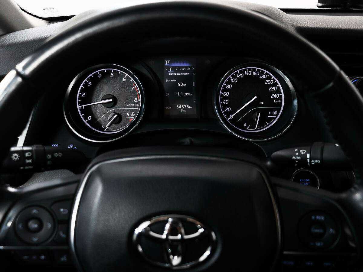 Toyota Camry б/у, 2020, Автоматическая. Фото: #11
