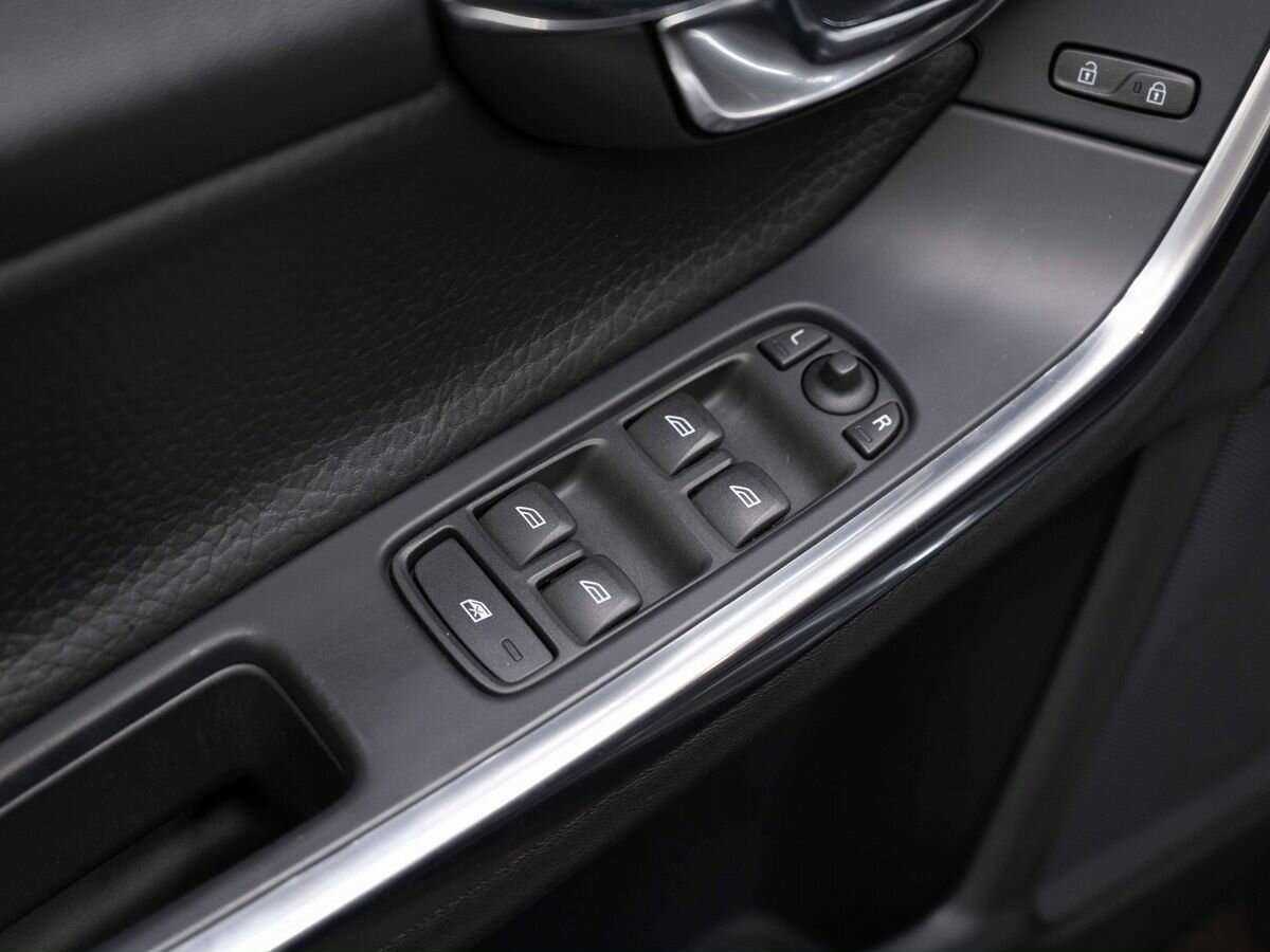 Volvo S60 б/у, 2013, Автоматическая. Фото: #22