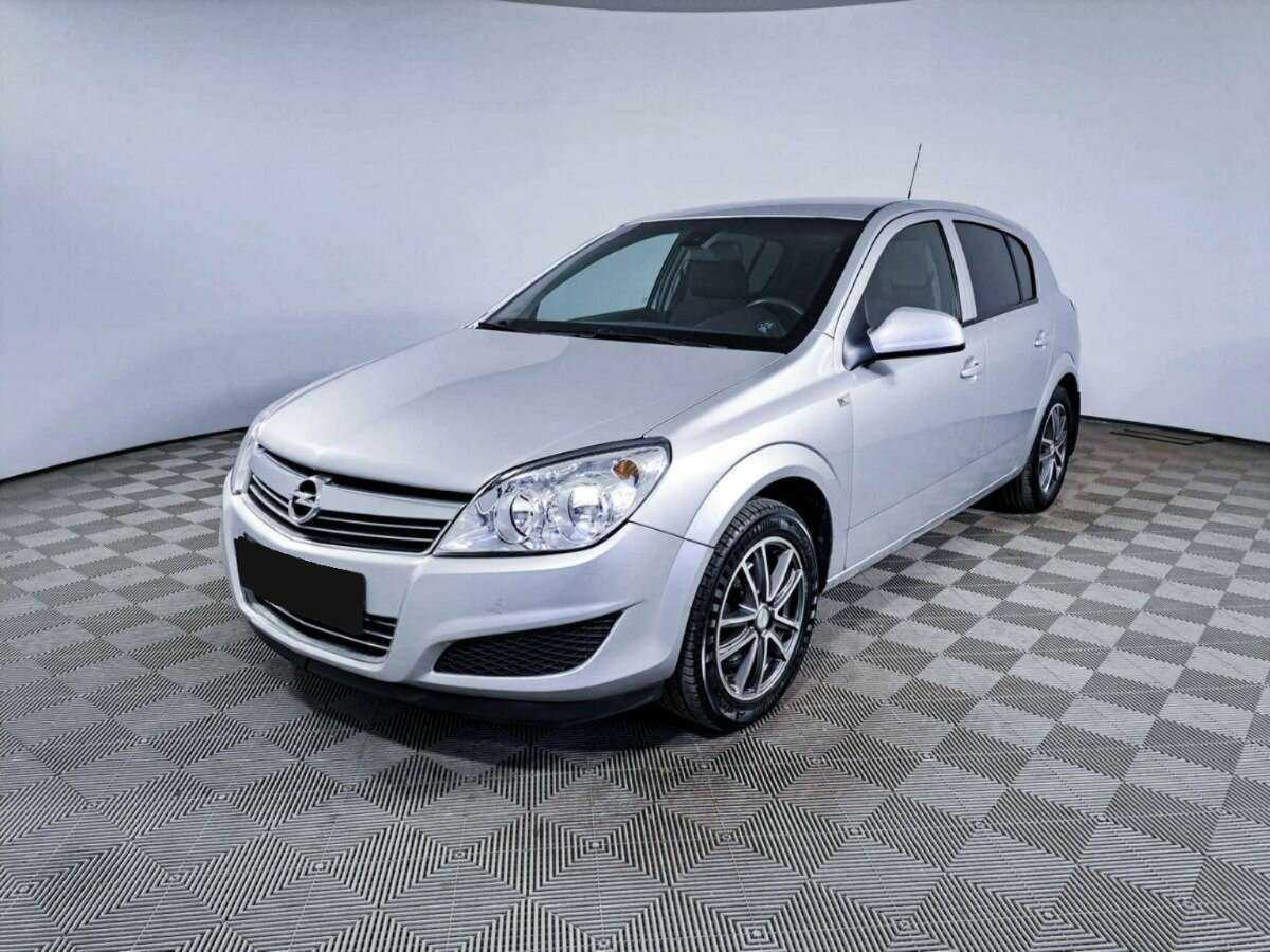 Opel Astra б/у, 2013, Механическая. Фото: #16
